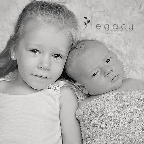 Newborn Photography | legacytheblog.com » Photography blog of Amy Oyler, Legacy Photo and Design Rapid City South Dakota »